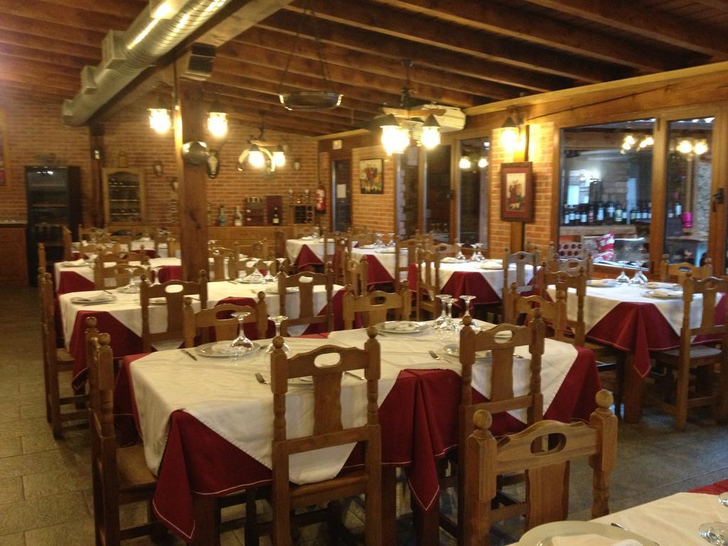 Hosteria San Emeterio Isla Exterior photo