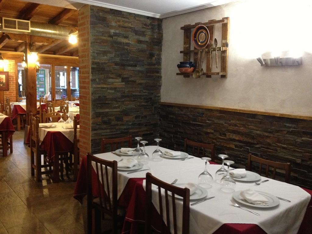 Hosteria San Emeterio Isla Exterior photo