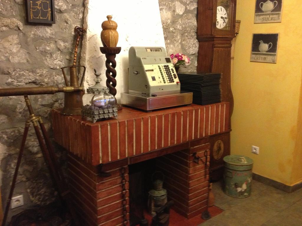 Hosteria San Emeterio Isla Exterior photo